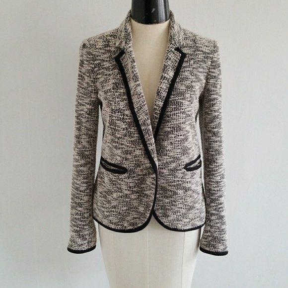 Anthropologie Jackets & Blazers - ANTHRO {CARTONNIER} black and cream tweed blazer